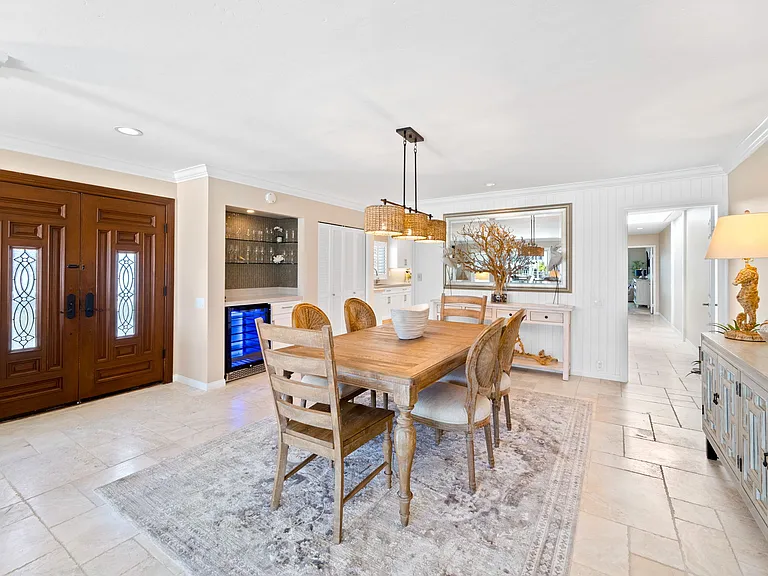 46 Antigua Ct — Photo 8