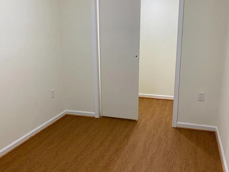 6802 Dina Leigh Ct — Photo 43