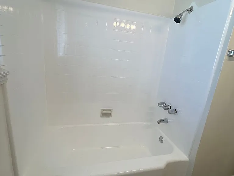 4634 W El Segundo Blvd — Photo 15