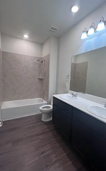 2405 Larimar Dr — Photo 15