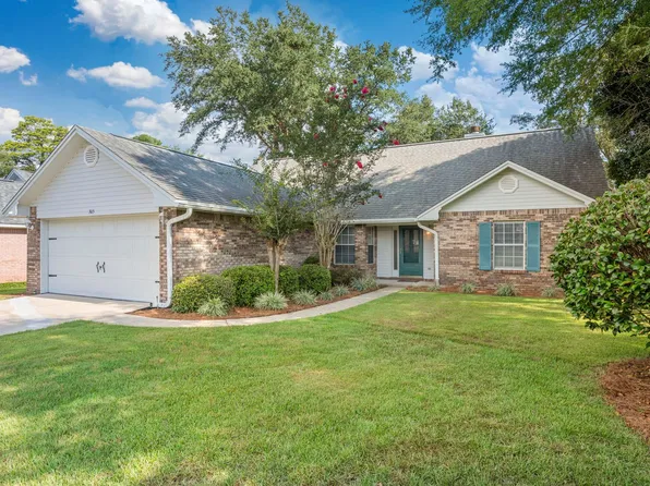 305 Parkwood Pl, Niceville, FL 32578