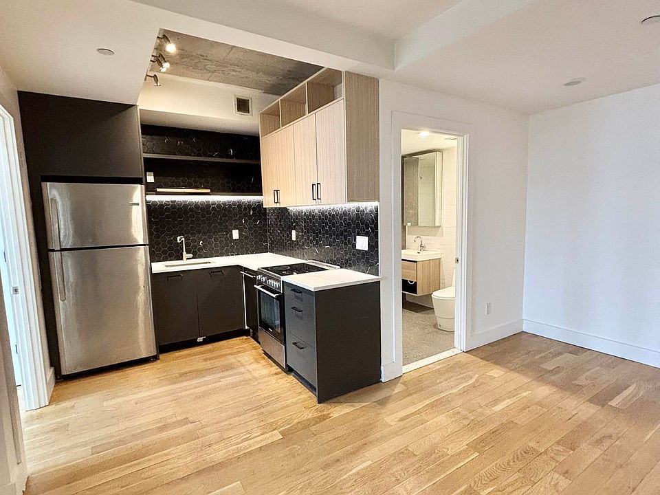 1st image of 200 Linden Blvd #3D