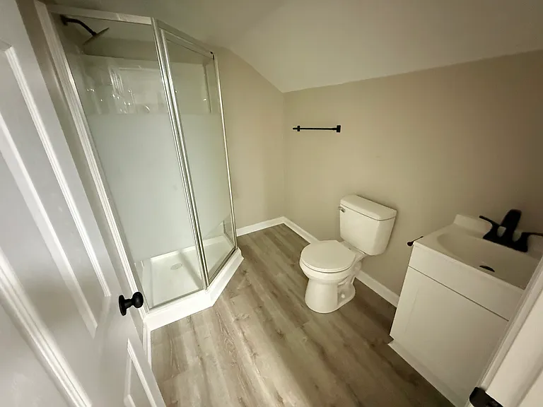 Full bathroom with shower - 2nd floor