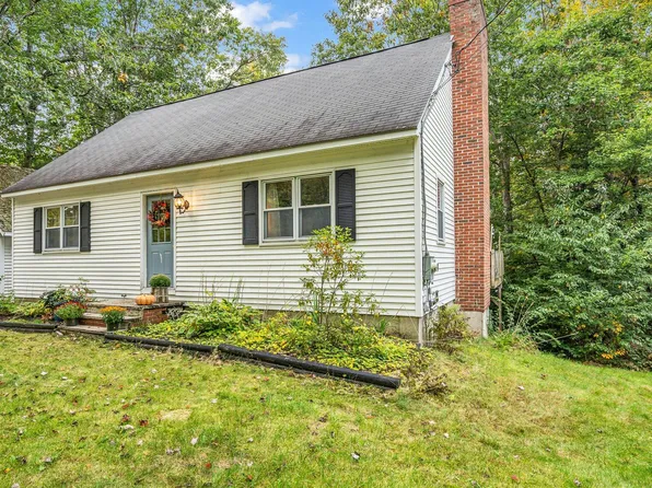 35 Collinwood Circle, Windham, ME 04062
