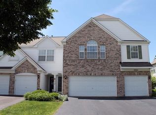 2905 Stonewater Dr #2905, Naperville, IL 60564