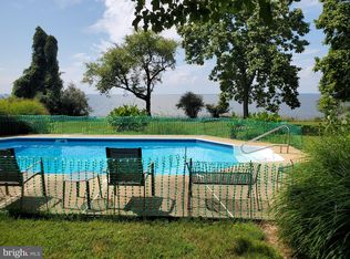 20381 Glanville Ln, Rock Hall, MD 21661