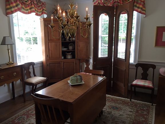4th image of 1226 Greenway Ct