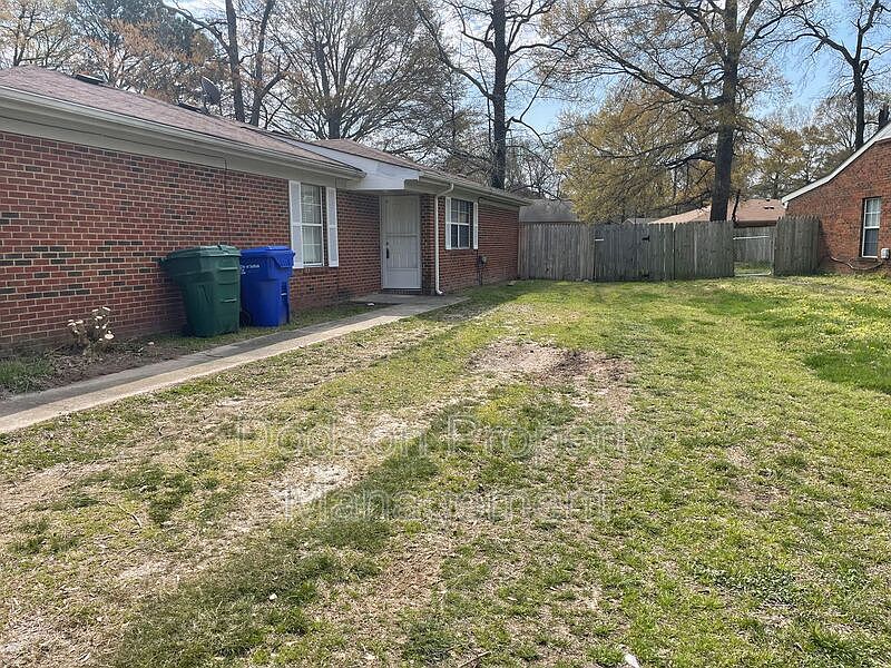 1st image of 6068 Camellia Dr Unit B