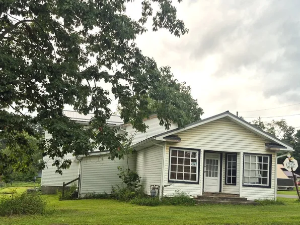 22973 & 22975 Gravel Run Rd, Saegertown, PA 16433