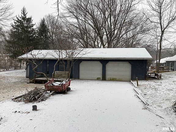 4th image of 212 Canterbury St