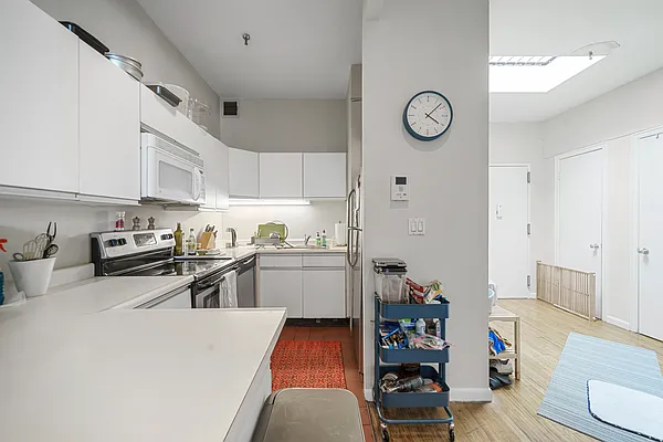 Rented by Corcoran | media 5