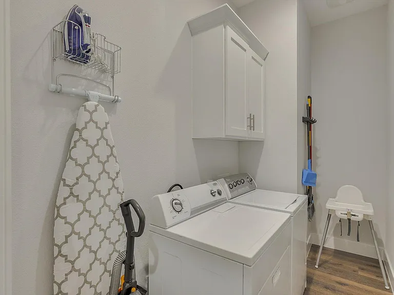 4124 Tram Dr — Photo 28