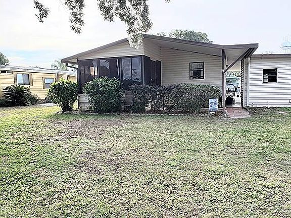 2nd image of 5 Sea Fern Dr
