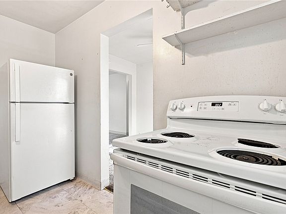 4th image of 520 Wabash Ave APT 14