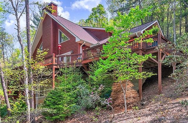 1st image of 522 Betsy Ross Ln