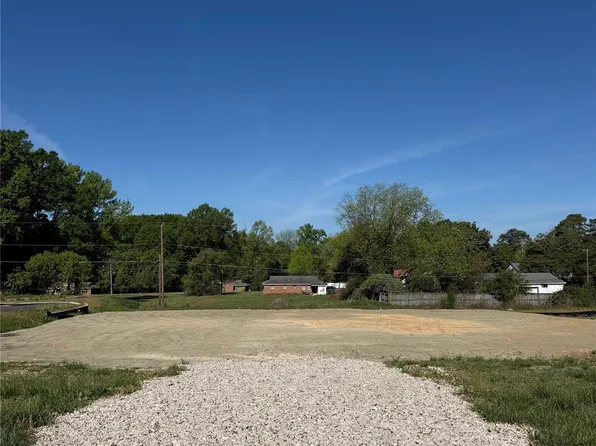 4614-4618 4622 Dogwood Pl, Charlotte, NC 28215