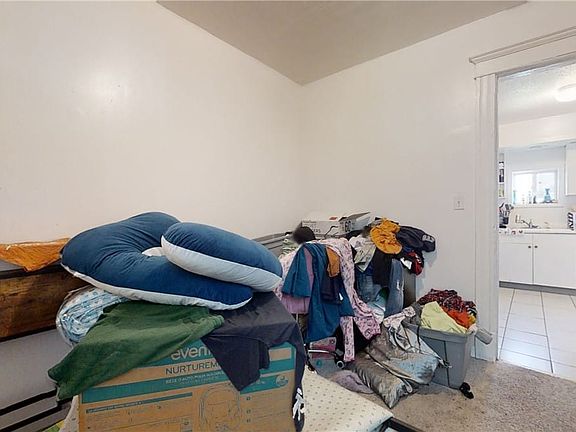 5th image of 2036 Fillmore Ave