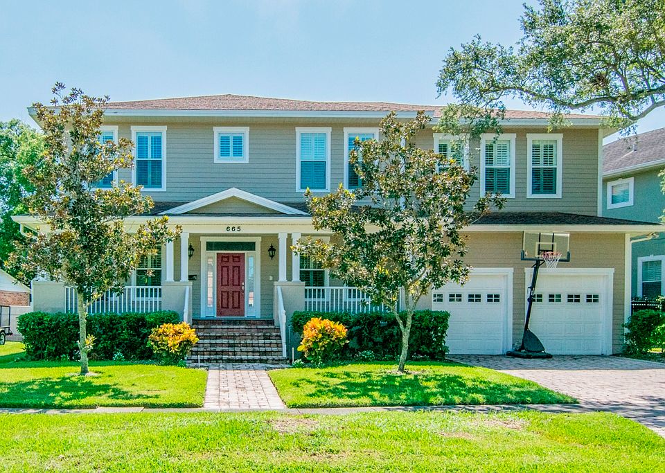 1st image of 665 Geneva Pl