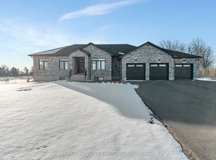 19 Synergy Way, Ottawa, ON K2W 0K3