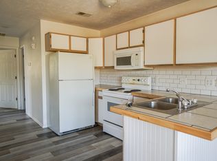 4 Fisher Creek Dr #1, Kimberling City, MO 65686