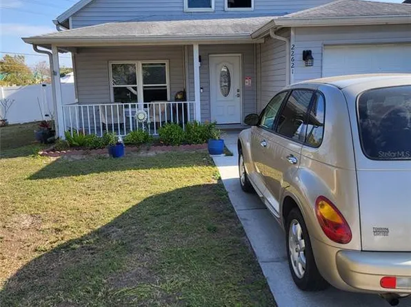 22621 Saint Thomas Cir, Lutz, FL 33549