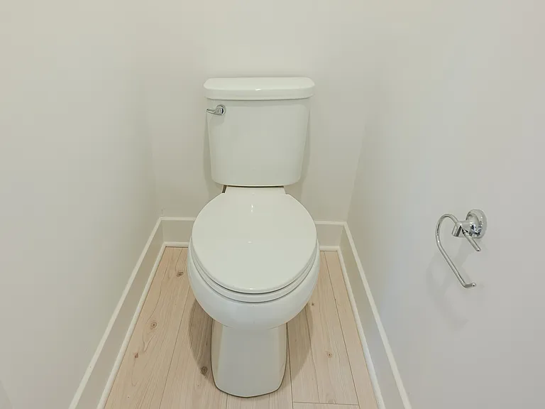 4450 Joseph Pl NE — Photo 5