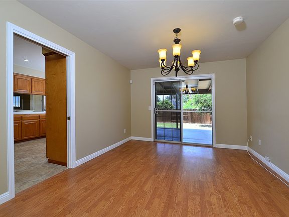 4th image of 172 N Del Mar Ave
