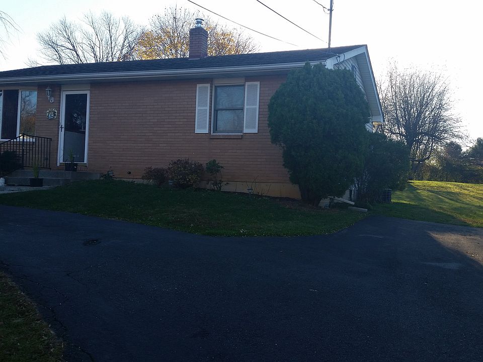 2nd image of 4090 Freemansburg Ave