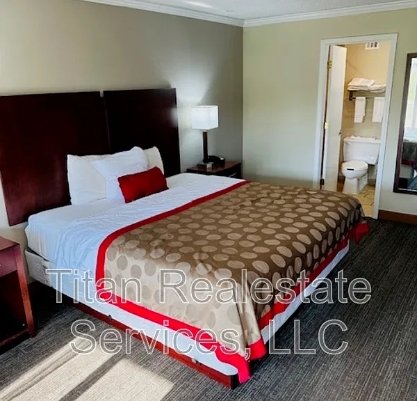 2915 Highway 14 — Photo 1