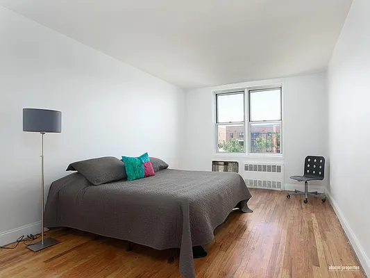 Sold by Abacus Properties | media 15