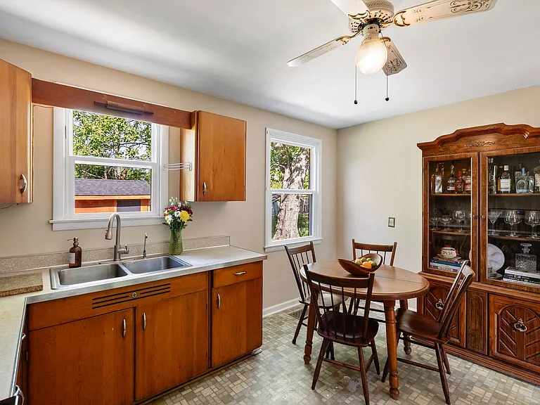 5007 Hasty Dr — Photo 11