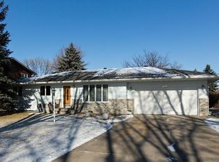 1706 27th Ave S, Moorhead, MN 56560
