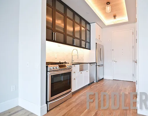 Rented by Fiddler Realty | media 44