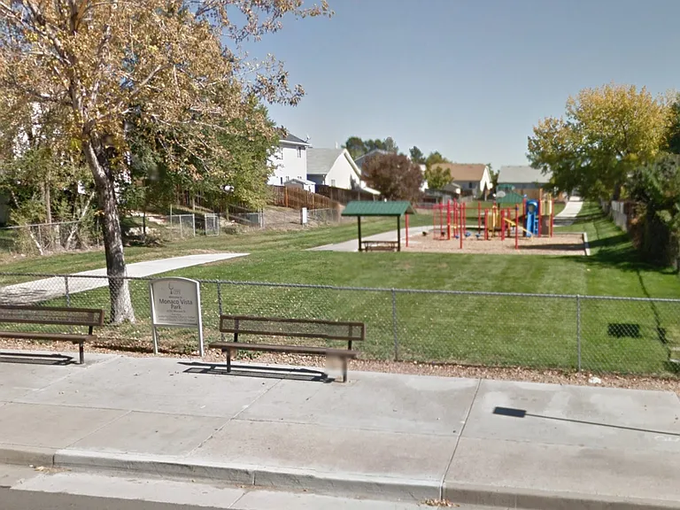 6261 Monaco St — Photo 30