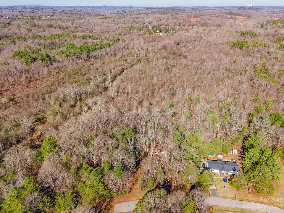 1st image of 1750 Woodbrook Pl