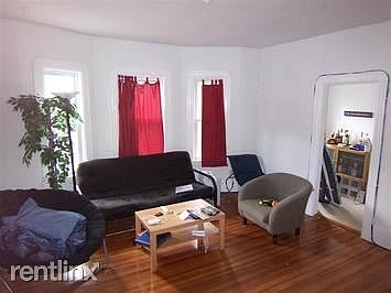 2nd image of 541 Washington St #3OJ