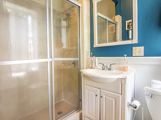 Rented by Daniel Gale Sotheby's International Realty | media 14