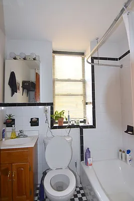 Rented by Triplemint | media 15