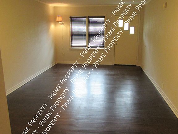 5th image of 412 W Prescott Ave #2