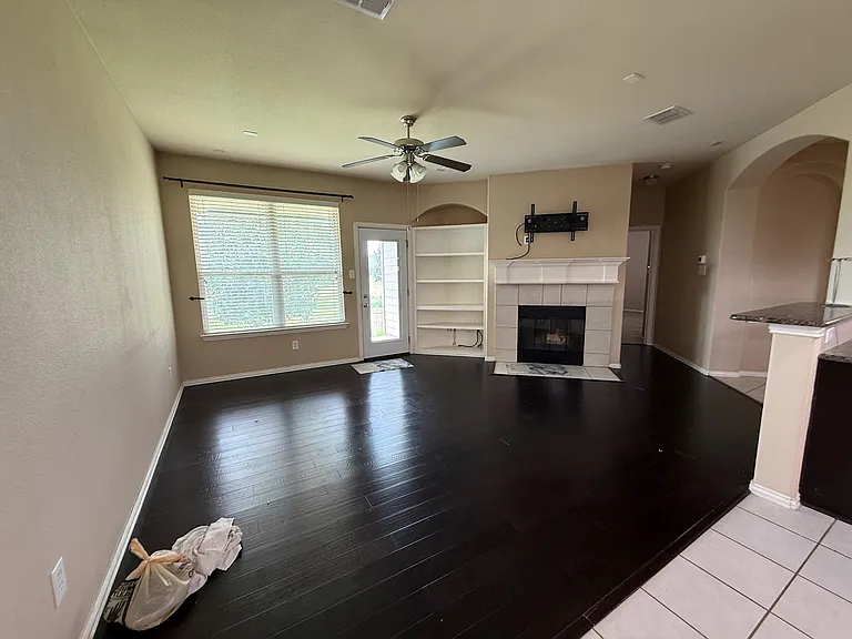 14629 Crystal Lake Dr — Photo 7