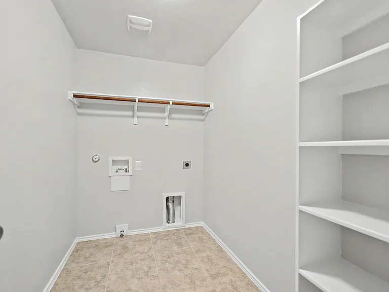 1100 Jackson Ln — Photo 19