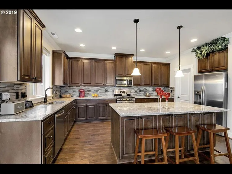 7664 SW 204th Ave — Photo 8