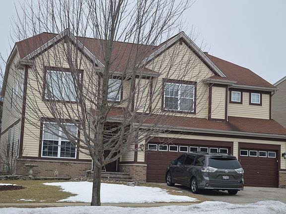 2nd image of 3118 Monterey Ln