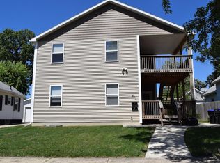 603 Seminary Ave, Bloomington, IL 61701