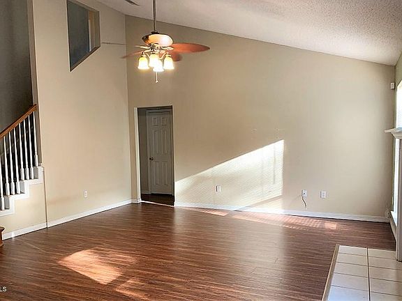 2nd image of 11856 Summerhaven Cir