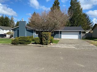 625 Evergreen Loop, Reedsport, OR 97467