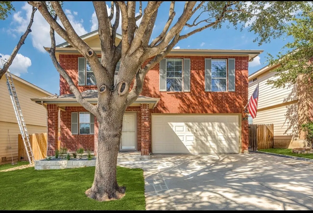 7343 Lyia Branch - 1 — Photo 1
