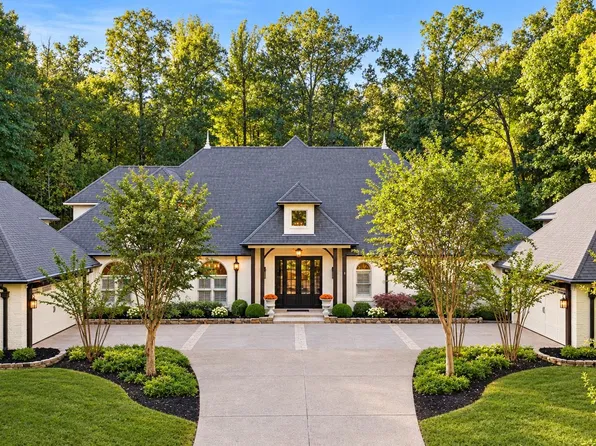 9047 Freeman Oaks Cv, Cordova, TN 38018