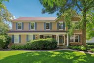 Buckingham Dr-2405-001.jpg