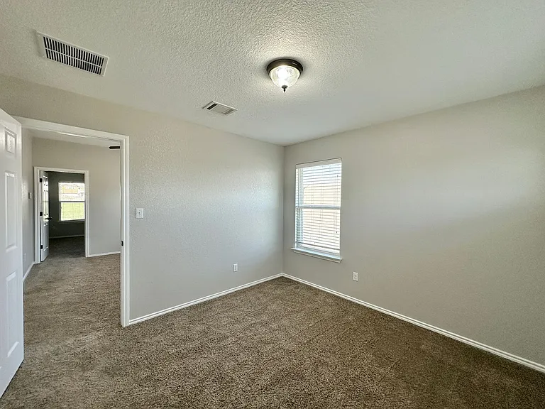 3405 Rusack Dr — Photo 34